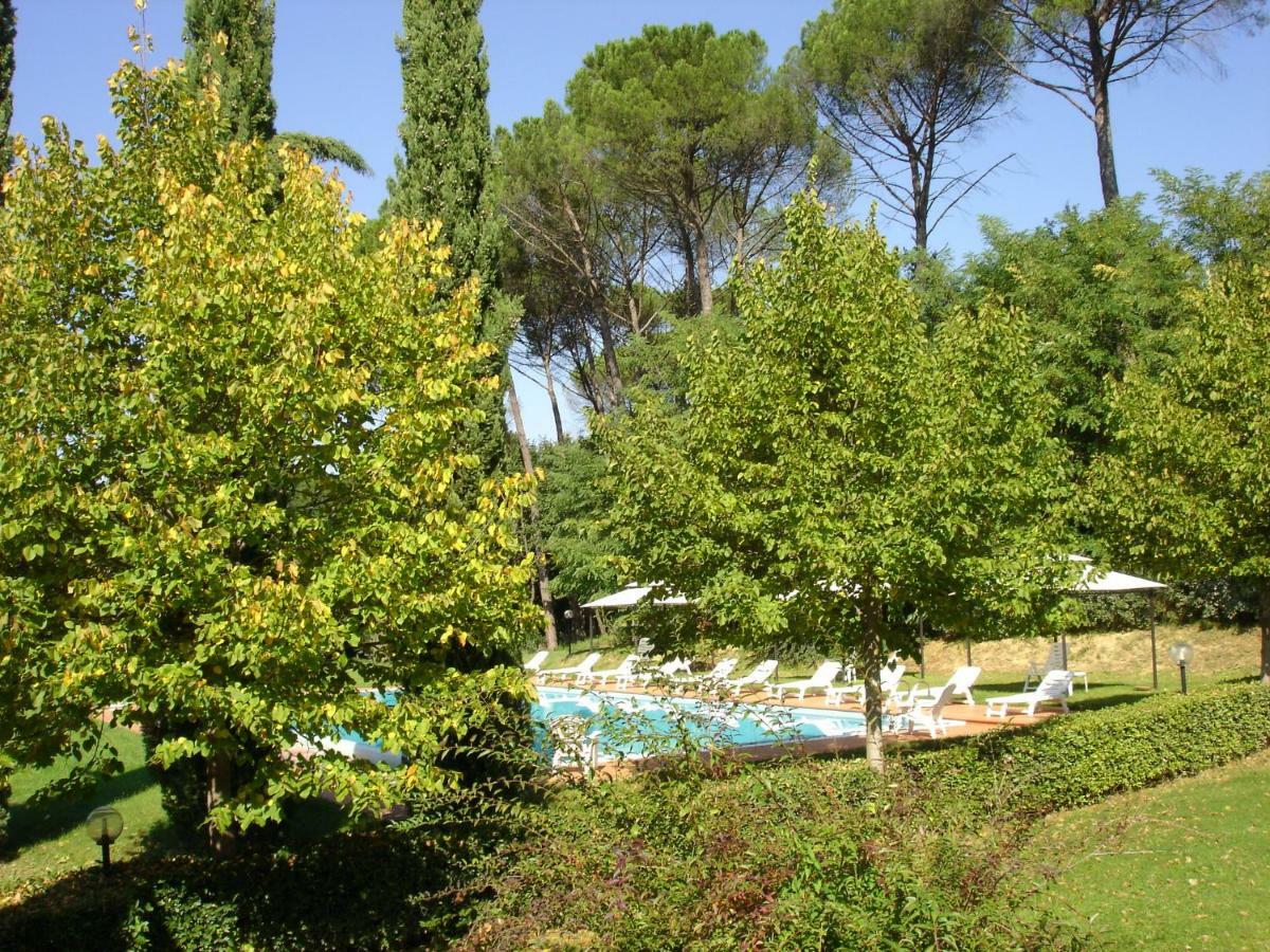 Appartamenti Avanella A 150 Mt Dalla Piscina 150 Mt From Swimming Pool Certaldo Luaran gambar